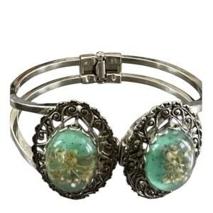 Silver tone women’s costume Boho cuff bracelet with jade colored stones
